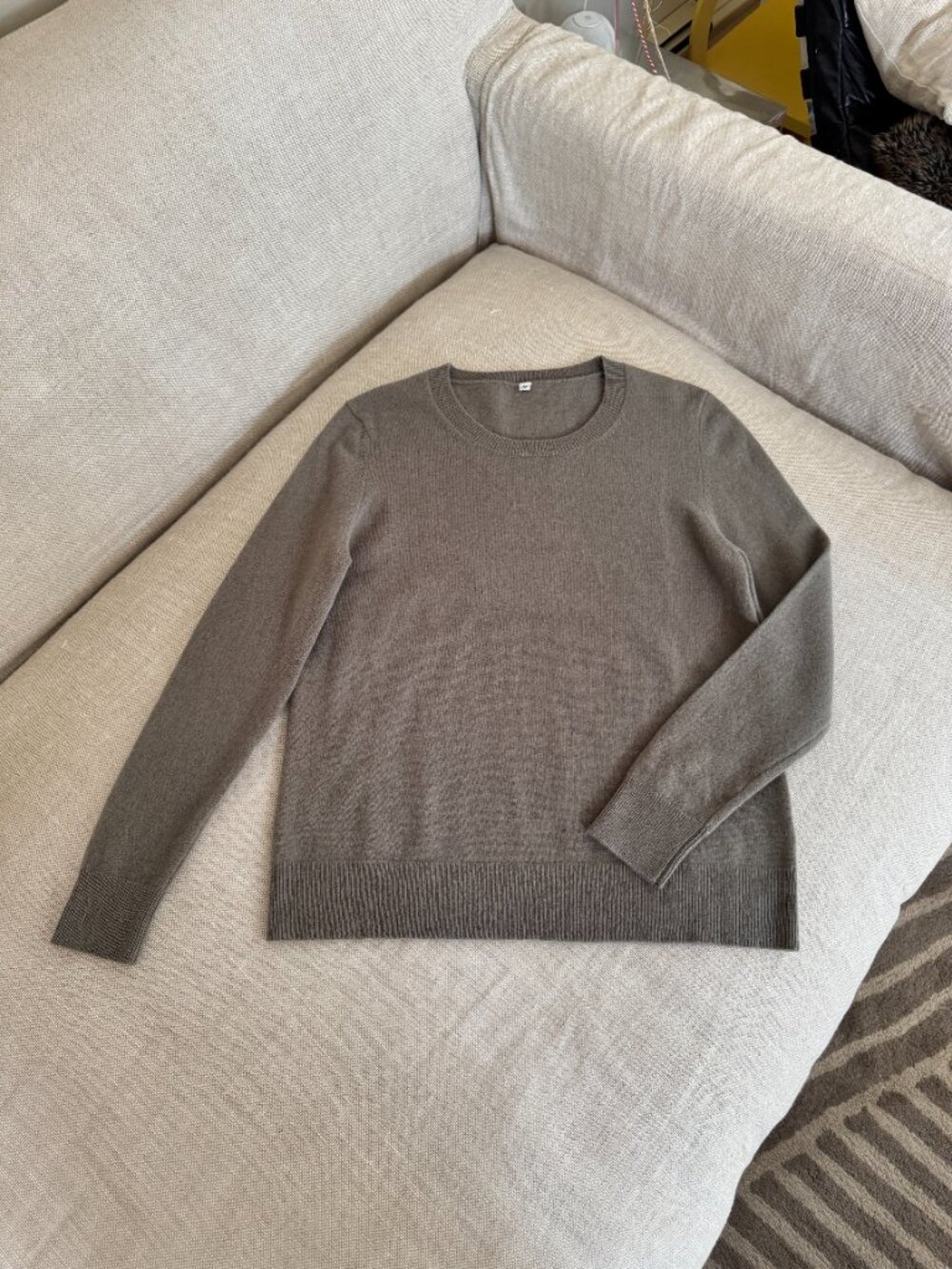 Anrabess 100% Wool Sweater